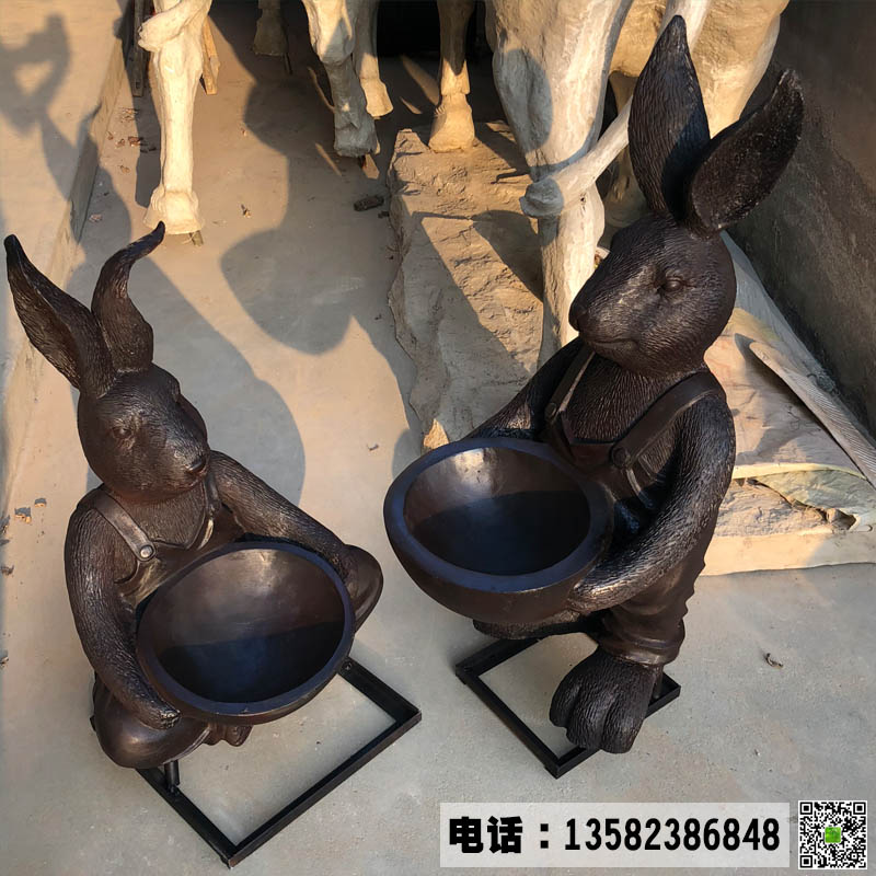 玻璃钢仿铜动物雕塑,仿铜动物雕塑批发厂家,小兔子仿铜雕塑图片